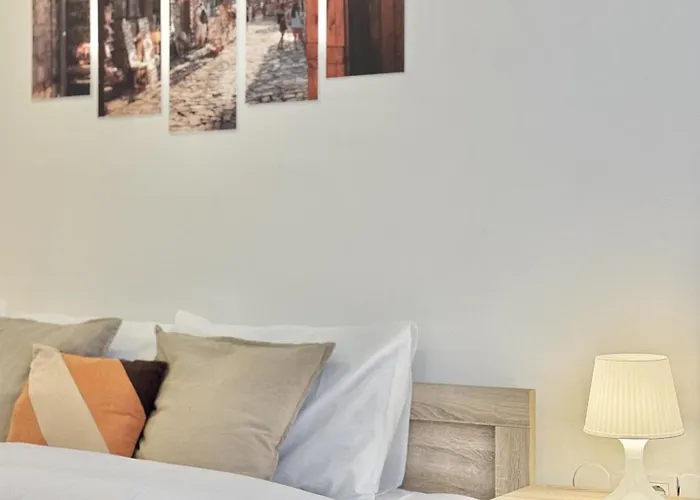 Apartmán Centre 2bdr For 4 Guests Next To Theater Tear And Laughter *