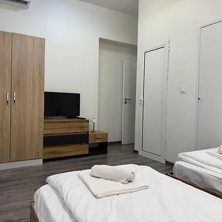 Centre 2bdr For 4 Guests Next To Theater Tear And Laughter Sofia