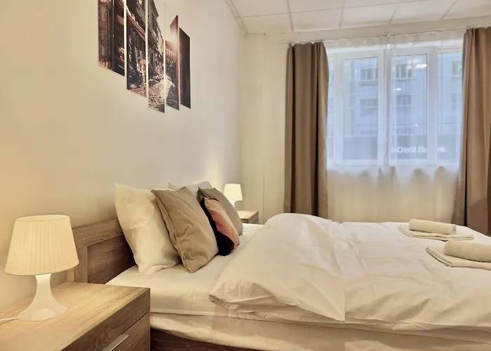 Centre 2bdr For 4 Guests Next To Theater Tear And Laughter Sofia